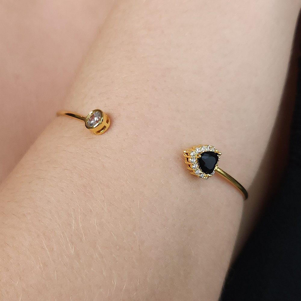 Bracelete coração cravejado com ponto luz - Imagem 3