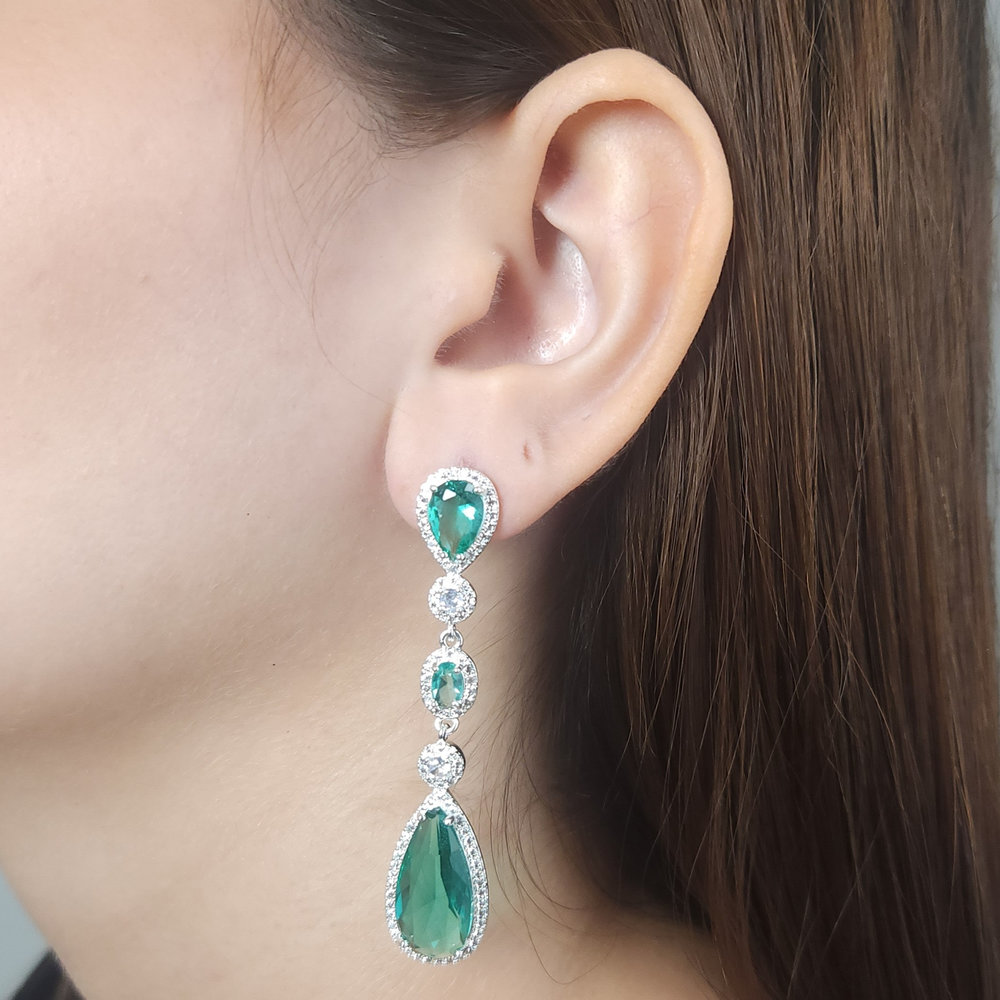 Brinco pendulo gota cristal borda cravejada - Imagem 2