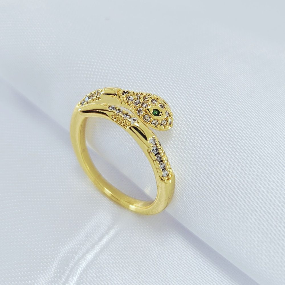 Anel regulável cobra cravejado