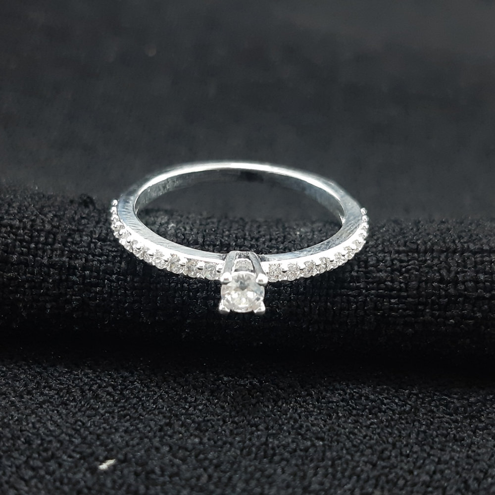 Anel ponto de luz CRISTAL cravejado - Imagem 2