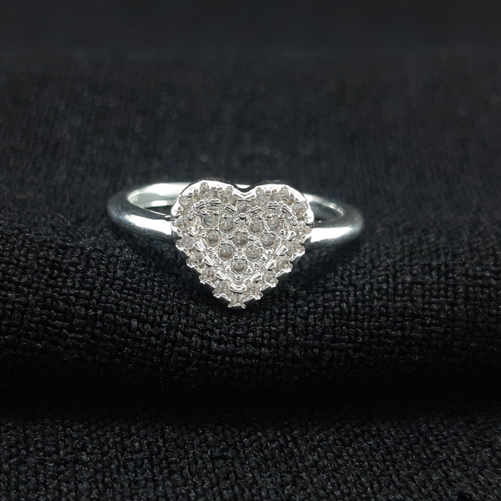 Anel coração cravejado - Imagem 2
