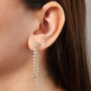 Brinco dois fios cristais