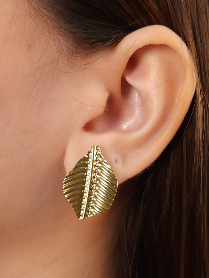 Brinco folha detalhada