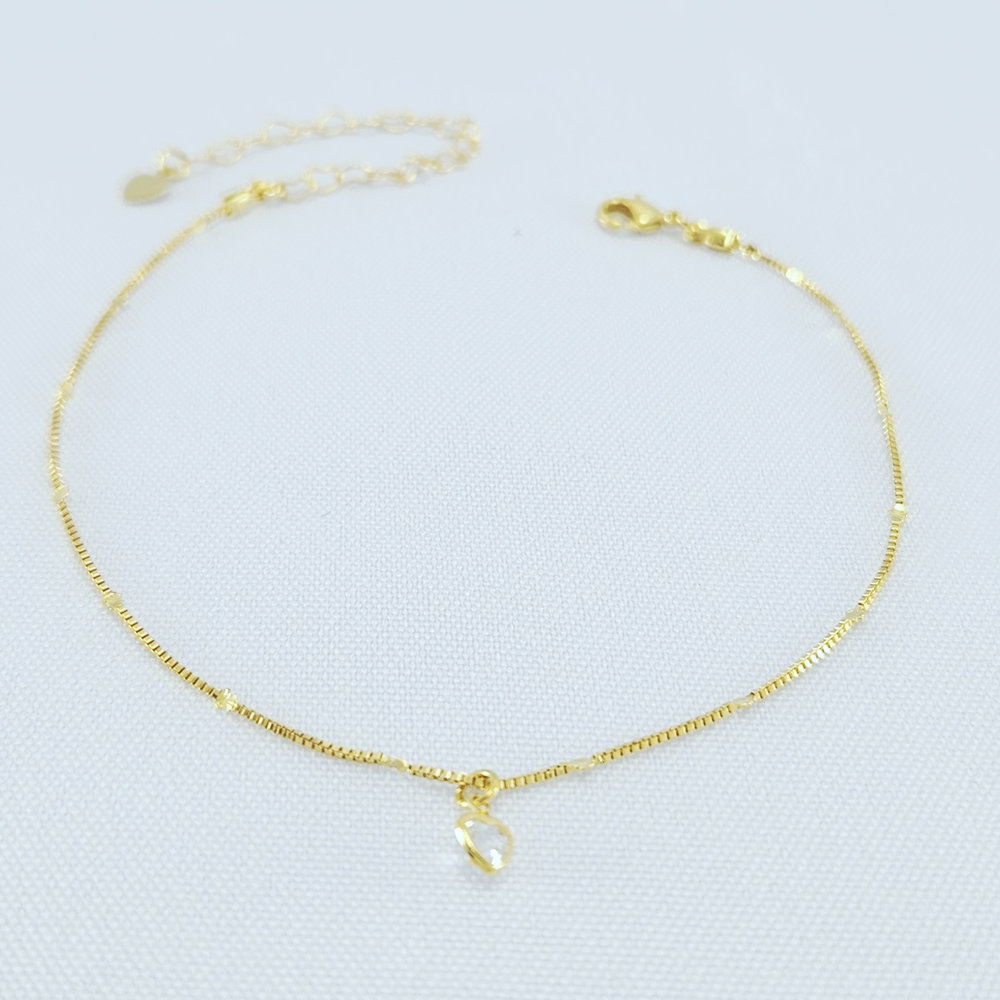 Tornozeleira com coração pedra cristal