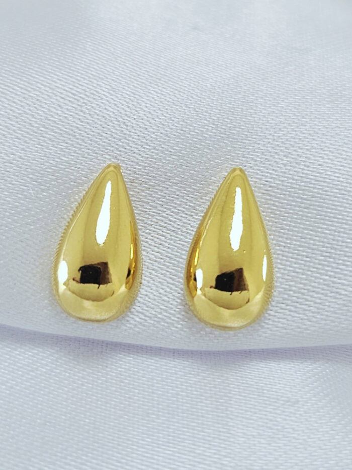 Brinco gota liso dourado